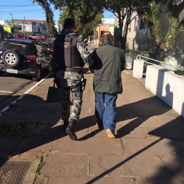 Condenado por assalto a taxista é preso no bairro Santo Inácio