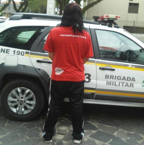 Brigada Militar cumpre mandado e prende indivíduo em Santa Cruz do Sul