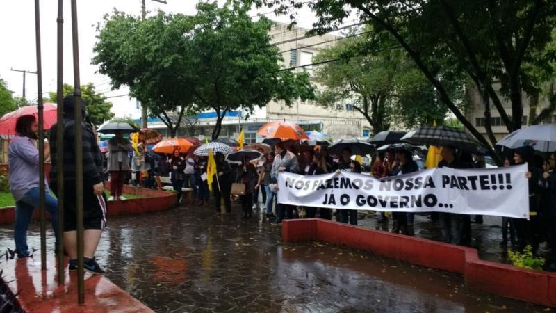 Estado emite nota e classifica greve do Cpers como movimento político