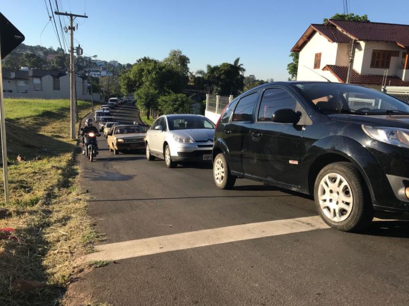 Prefeitura alerta para congestionamento na rua Gaspar Silveira Martins