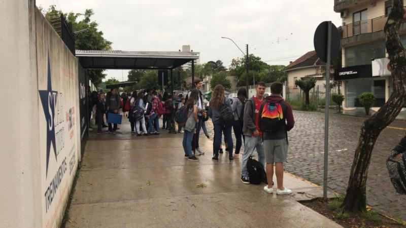 Aulas são canceladas em escola de Santa Cruz