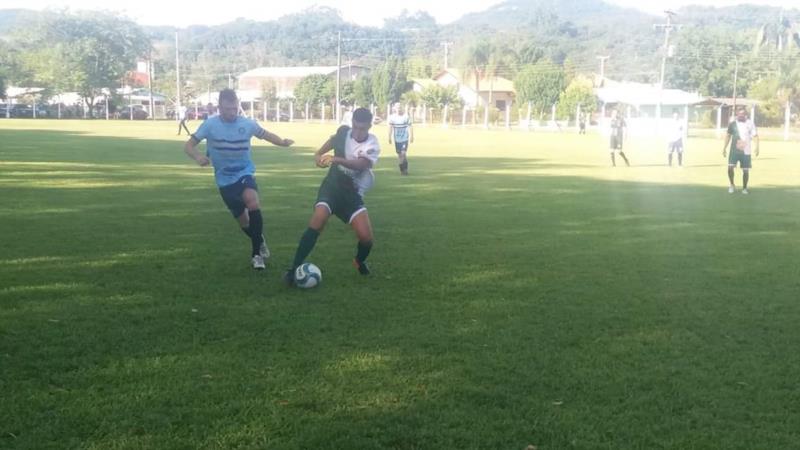 Dois jogos marcam a rodada do final de semana do Campeonato Monte Alverne