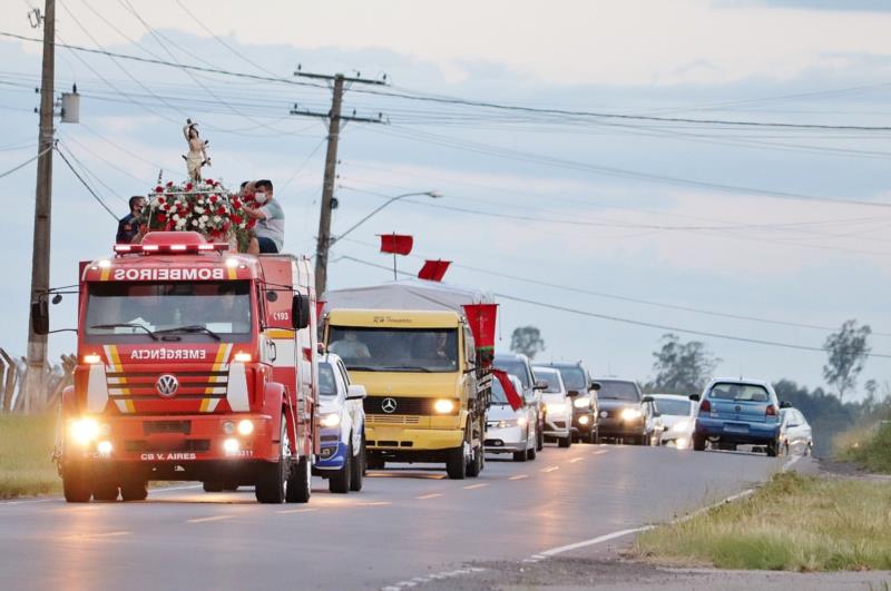 145ª Festa de São Sebastião Mártir encerra com missas e procissão motorizada