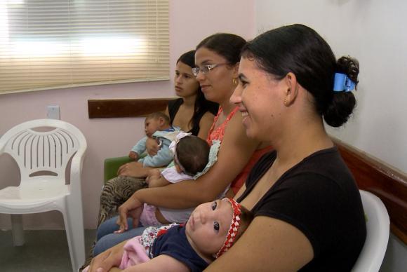 Avanço do Zika e da microcefalia assustam o mundo em 2016