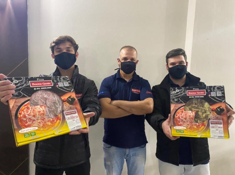 Tradicional com os rodízios, Buona Gente investe em pizzas congeladas