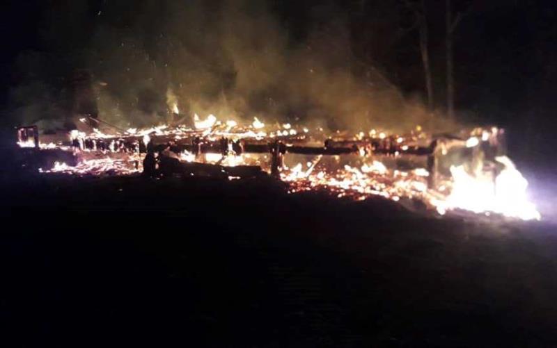 Após perder tudo em incêndio, casal de Boqueirão do Leão necessita de ajuda