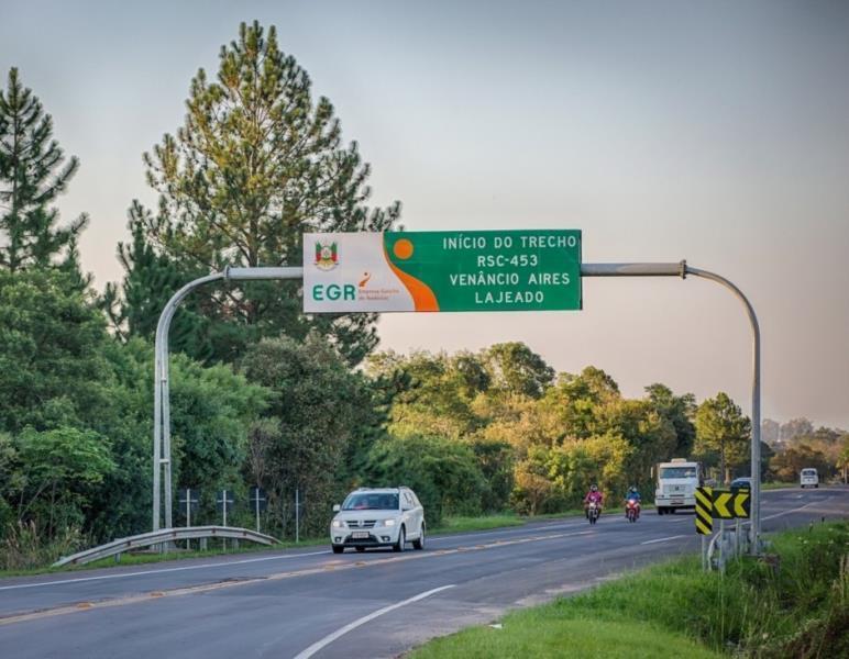 Daer remove lombadas eletrônicas da RSC-453 em Venâncio Aires