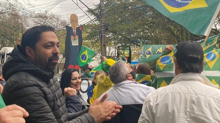 Marcelo Moraes critica STF durante discurso em ato pró Bolsonaro