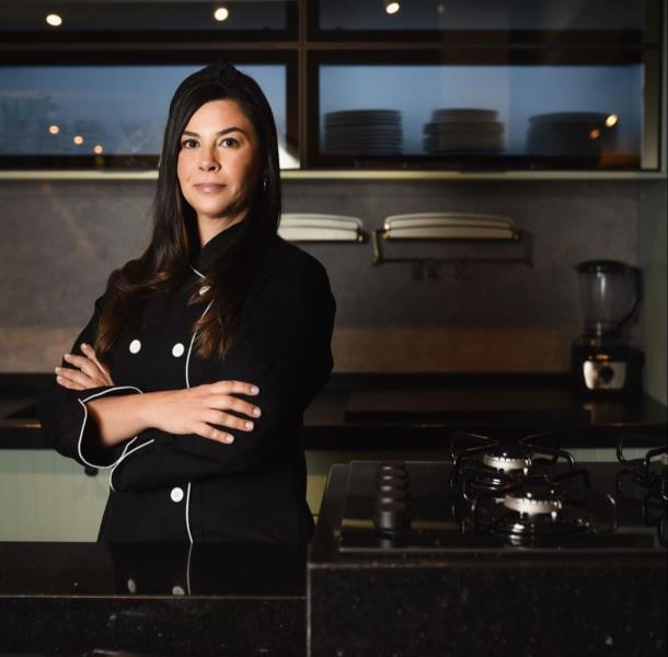 Unindo amor e talento pela culinária, chef Mariana Almeida aposta na gastronomia personalizada