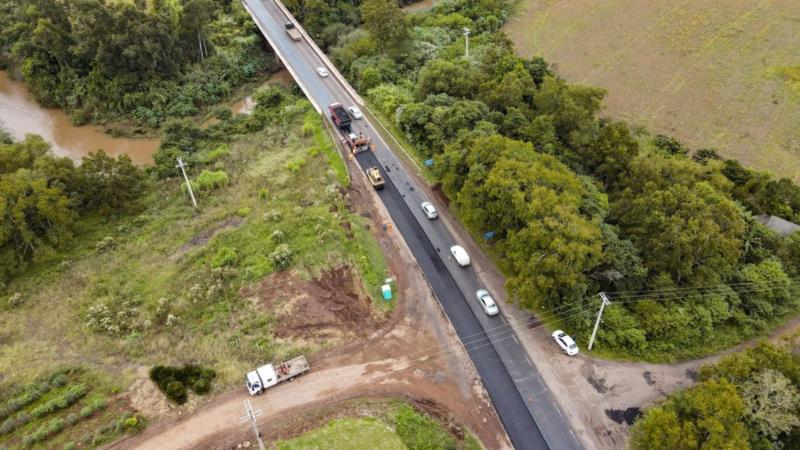 Trabalhos de recuperação asfáltica alterarão trânsito na RSC-453 em Venâncio Aires