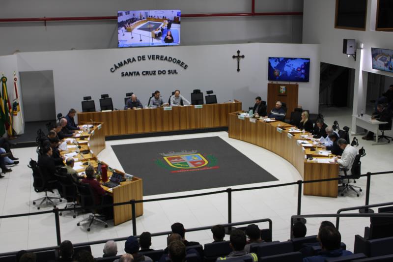 Vereadores aprovam projetos de autoria do Executivo Municipal