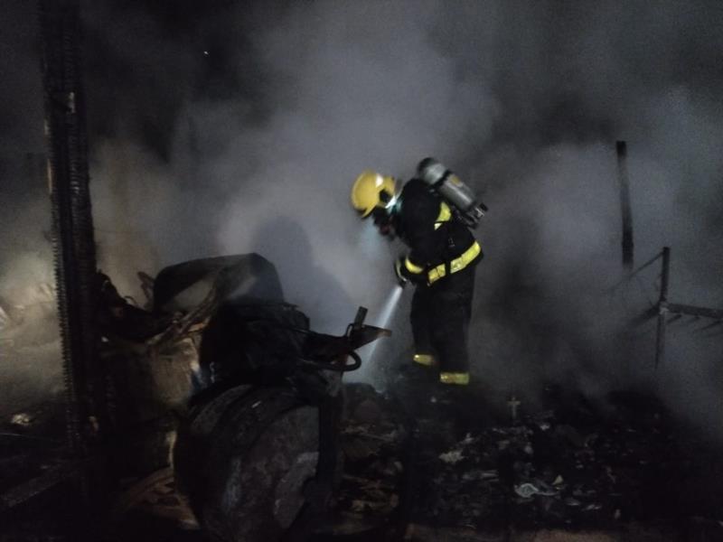 Residência é destruída pelo fogo no interior de Venâncio Aires