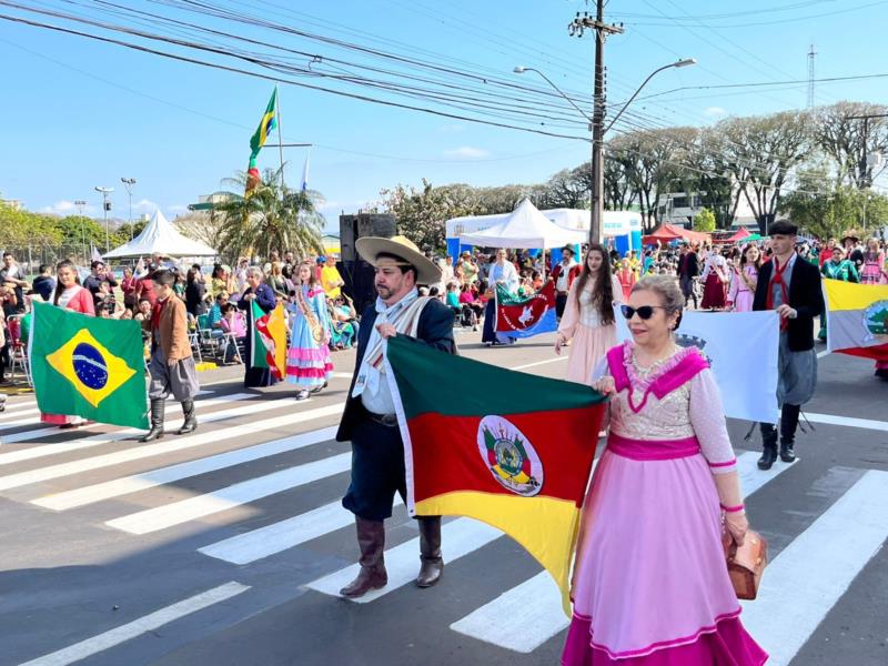 Comissão Organizadora define ordem do Desfile Farroupilha de Santa Cruz