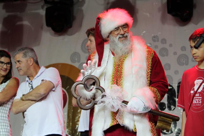 FOTOS: Papai Noel chega a Venâncio Aires