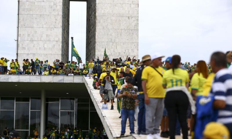 Congresso Nacional terá reunião extraordinária nesta segunda-feira