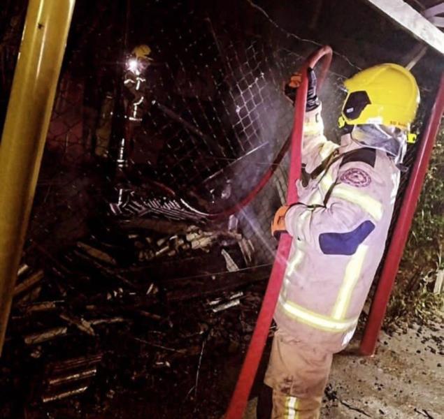 Incêndio destrói galpão de madeira no interior de Vera Cruz