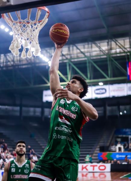 União Corinthians volta a jogar em casa nesta segunda pelo NBB