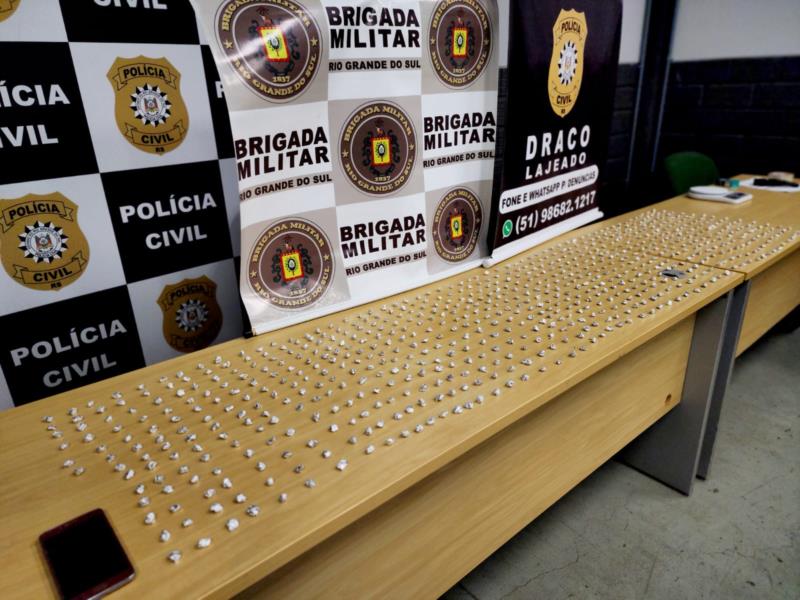 Jovem é preso com mais de 740 pedras de crack em Lajeado