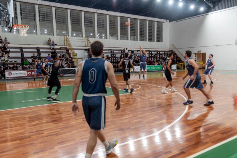 Jogos da Liga Municipal de Basquetebol iniciam em Santa Cruz