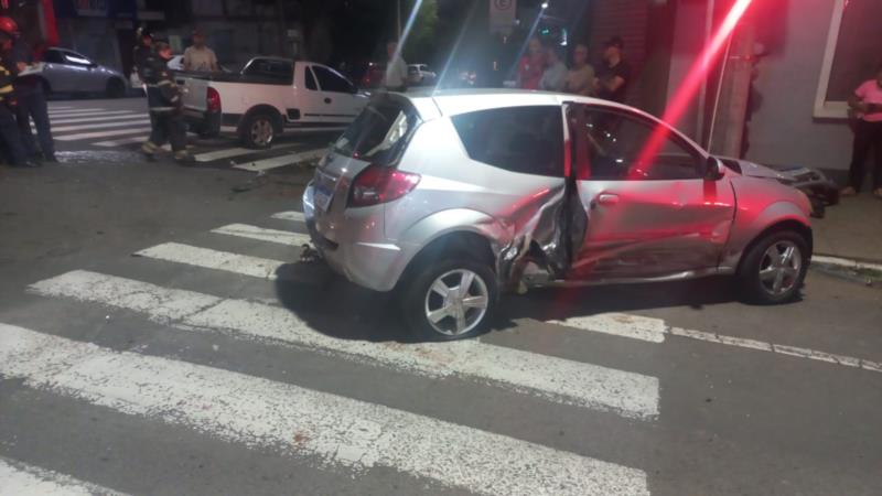 Acidente no Centro de Santa Cruz deixa uma pessoa ferida