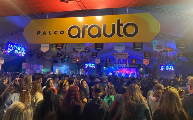 Sétimo Sentido, Nova Dimensão, Dj Djeff e muito mais: confira as atrações do Espaço Arauto nesta sexta