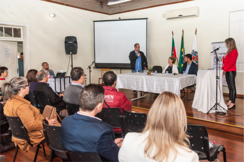 Santa Cruz do Sul debate propostas para o setor cultural