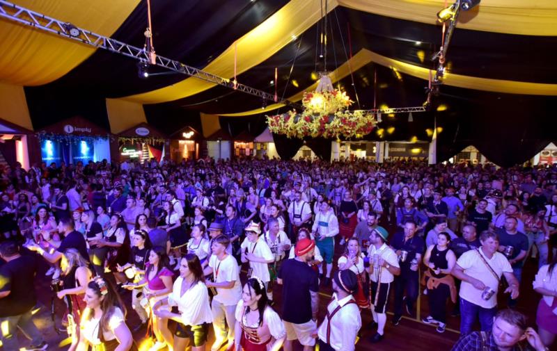 Festa da Alegria encerra com parque lotado