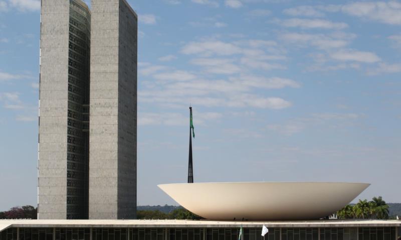 Câmara dos Deputados deve votar taxação de grandes fortunas nesta semana