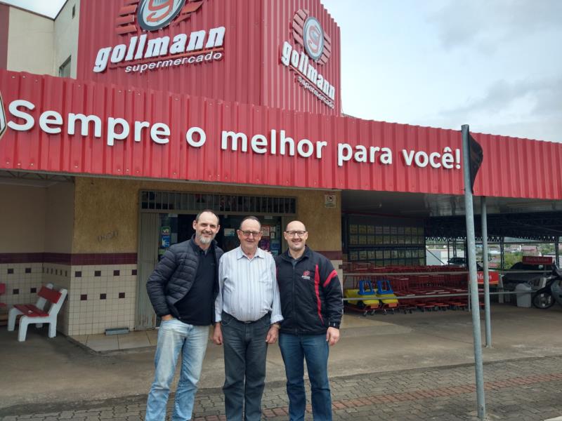 Supermercado Gollmann: 30 anos de atendimento dedicado à comunidade