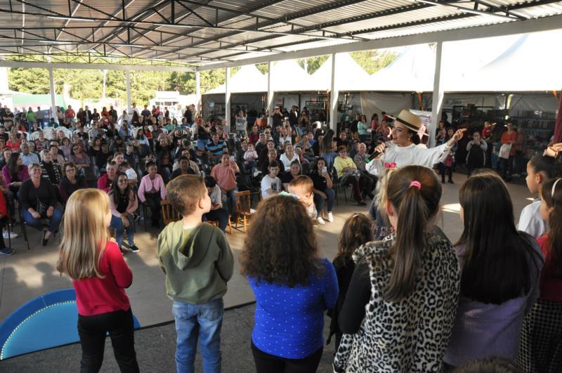 Feira do Livro de Vera Cruz inicia nesta segunda-feira