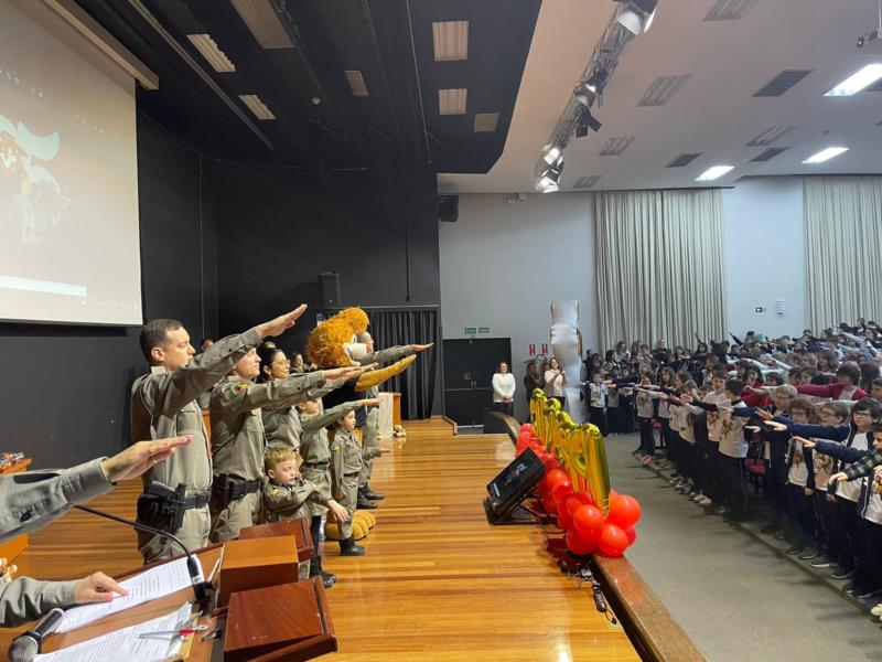 Brigada Militar forma mais de 700 crianças no Proerd