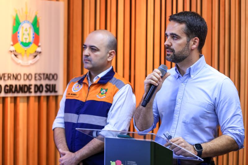 Governo cria chave PIX de conta oficial para receber doações às vítimas das enchentes