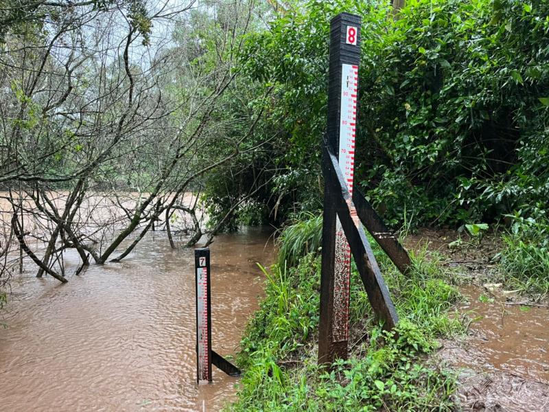 Rio Pardinho sobe mais de quatro metros em 16 horas