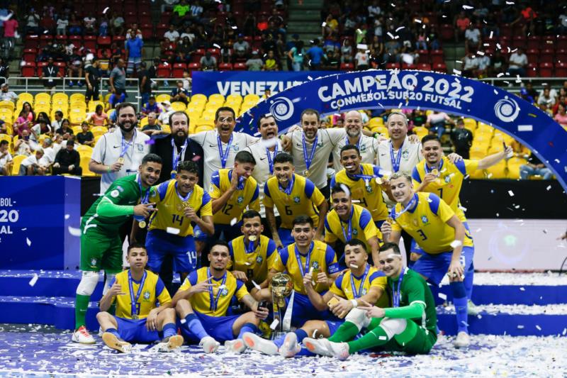 Jogadores da Assoeva integram time brasileiro campeão da Conmebol Sub-20 de Futsal