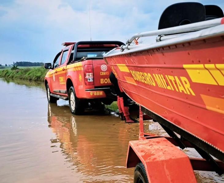 Corpo de homem que estava desaparecido após barco virar é encontrado