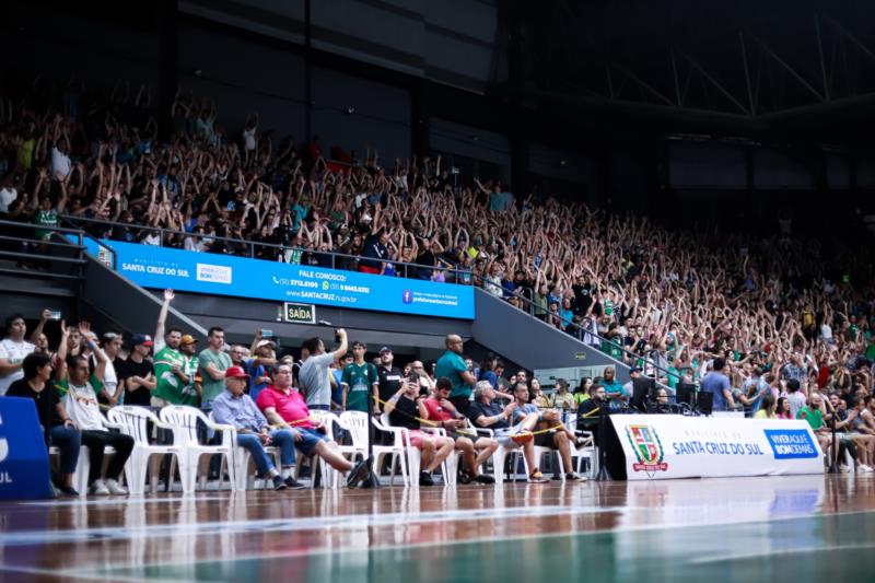 Corsan é a patrocinadora master do União Corinthians para a temporada 2023-2024 do NBB