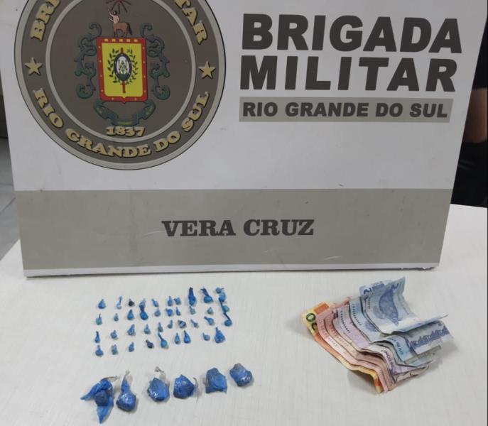 Homem é preso com mais de 40 porções de crack e cocaína em Vera Cruz