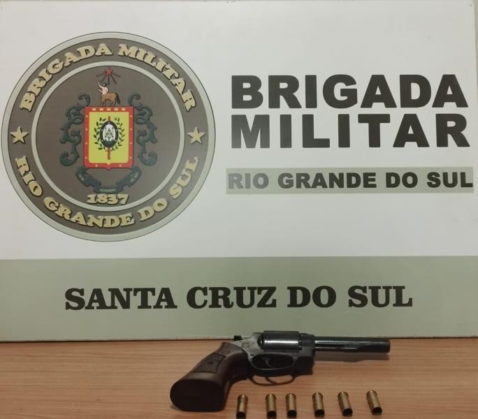 Homem é preso após dar tiros para cima no Bairro Goiás