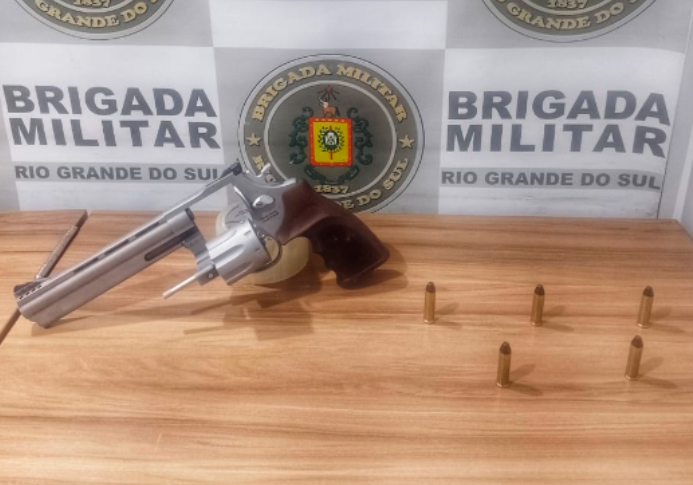 Homem é preso por posse irregular de arma de fogo no interior de Venâncio Aires