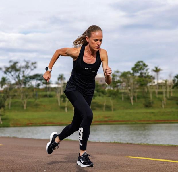 Jaqueline Weber disputa final do Troféu Brasil de Atletismo neste fim de semana