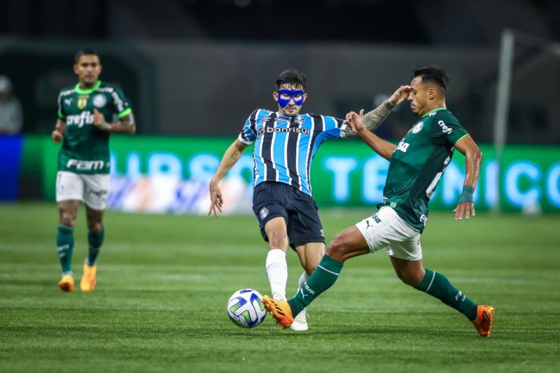 Grêmio é goleado pelo Palmeiras no Brasileirão