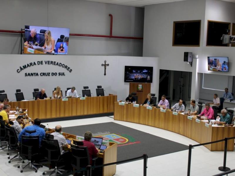 Problemas nas contas de água geram manifestações na Câmara de Vereadores