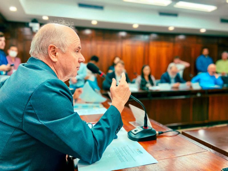 Airton Artus participa da primeira reunião da Comissão de Saúde e Meio Ambiente da Assembleia Legislativa