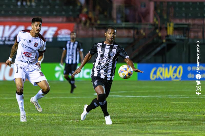 Galo comercializa lote extra de cadeiras para partida contra o Inter