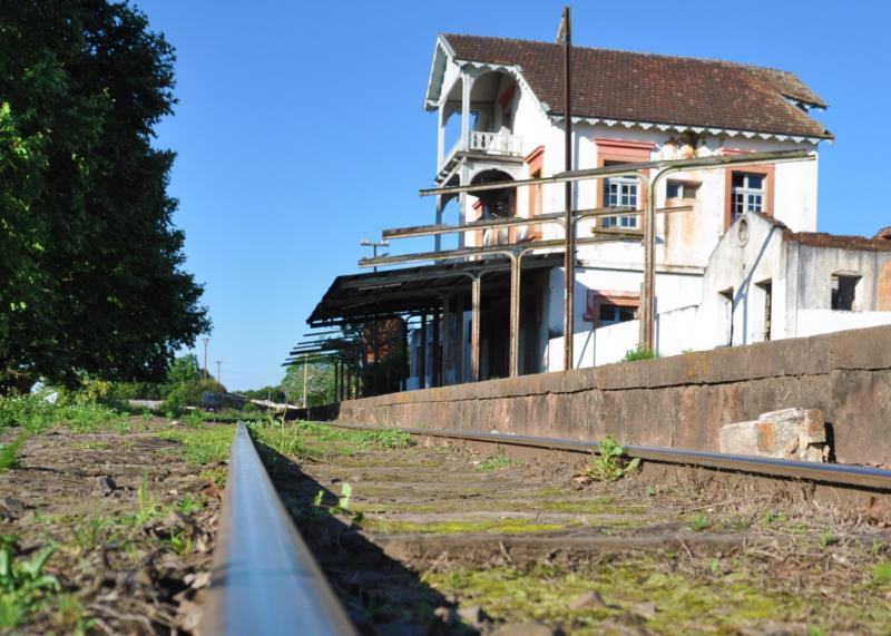 Justiça determina restauração das Estações Ferroviárias Rio Pardo e Ramiz Galvão