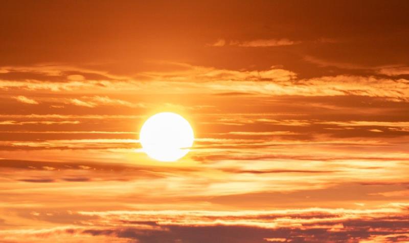 Calorão segue nesta quinta e máximas voltam a subir no final de semana