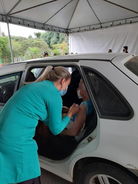 Venâncio Aires começa a vacinar idosos com 63 anos neste sábado