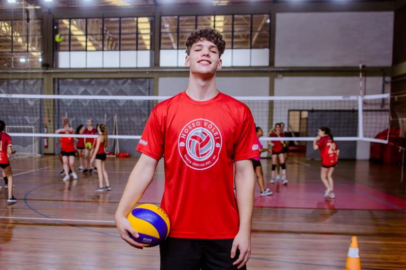 Atleta do Colégio Mauá integra a Seleção Gaúcha de Voleibol