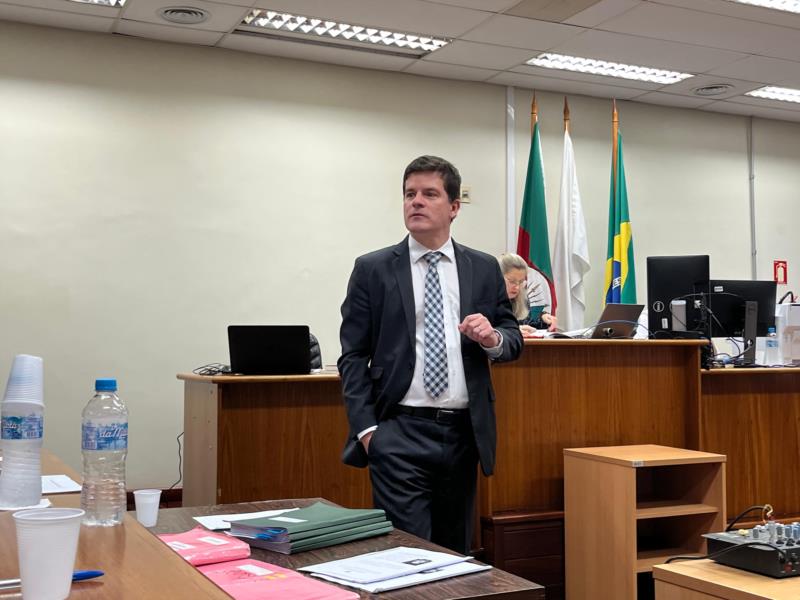 Promotor de Justiça Flávio Eduardo de Lima Passos realiza última sessão no Tribunal do Júri de Santa Cruz