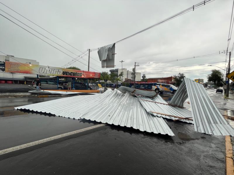 FOTOS: Temporal causa estragos em Venâncio Aires